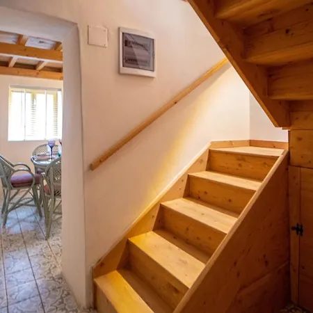 Cozy Oasis With Lovely Backyard In פאטהיה